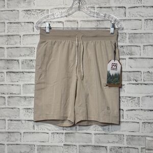 Avalanche Cream-Tan Casual Shorts size Small 4 way stretch with zipped pockets